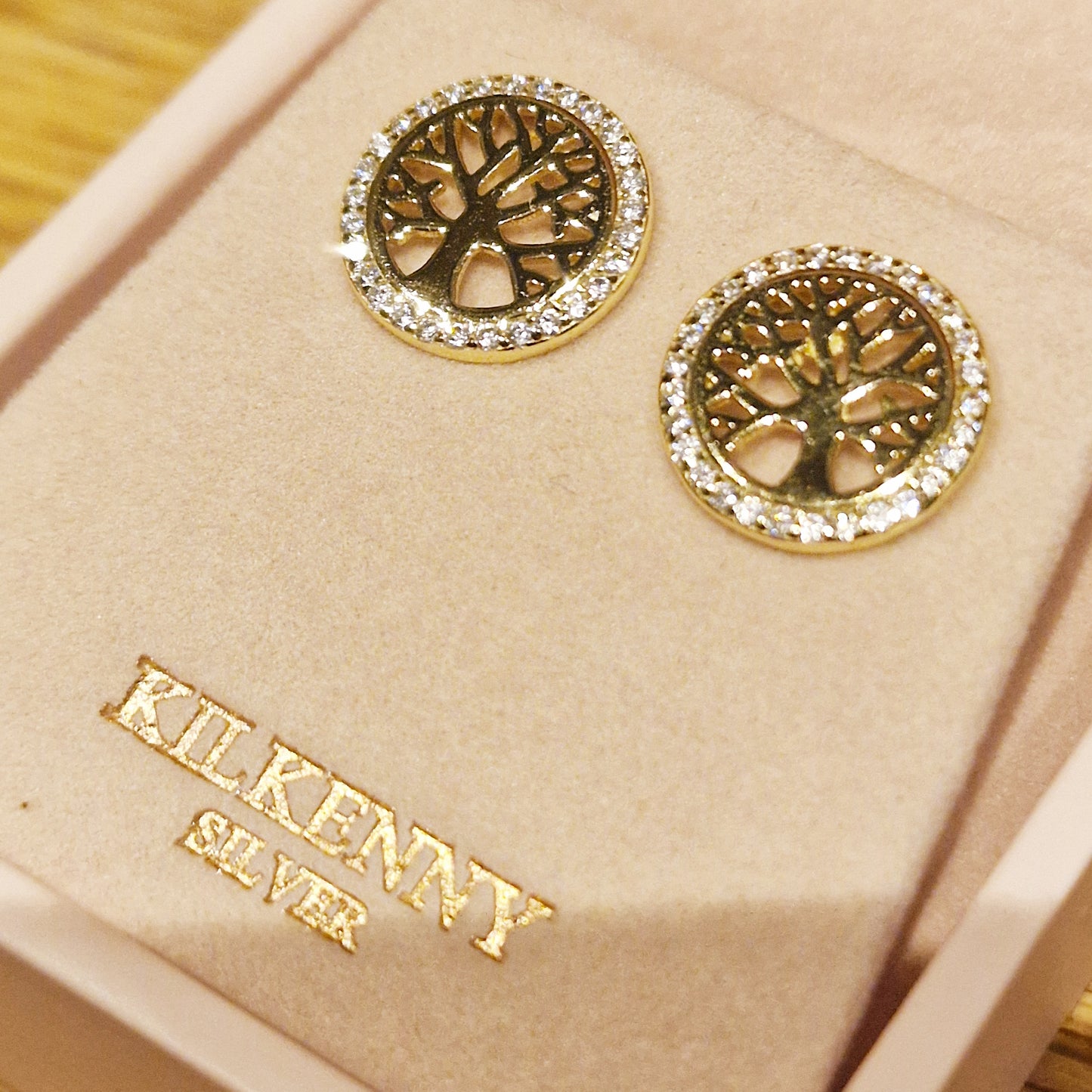 TREE OF LIFE GOLD STUD EARRING E1930