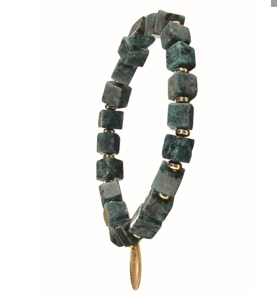 Cube Stone-Row - Elasticated - Emerald Bracelet