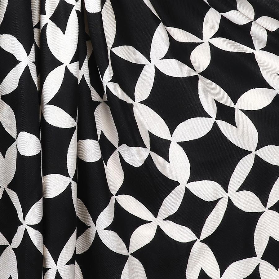 Bamboo black and white geo print scarf 52898