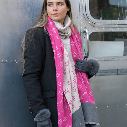 Bright pink mix quatrefoil repeat jacquard scarf