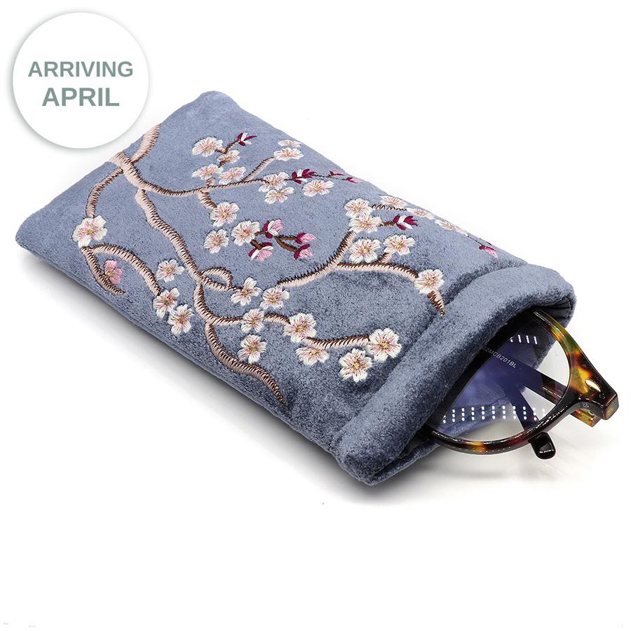Blue velvet sakura embroidered glasses case