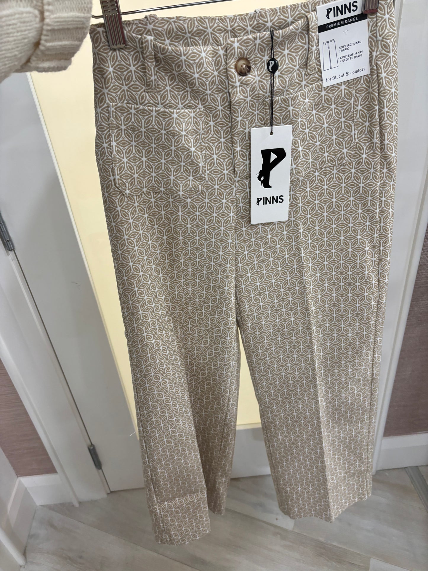 PINNS 640C Printed Wide Leg Culotte Latte Geometric