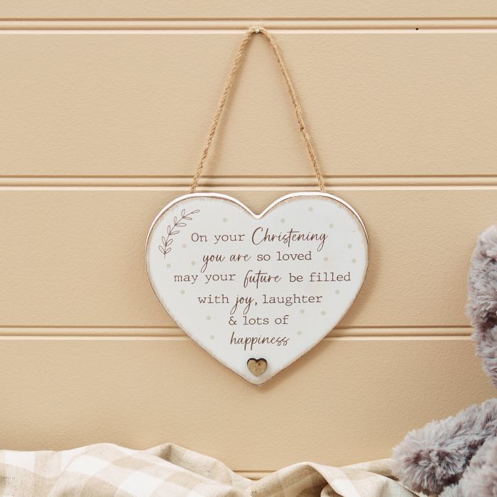 BABY CHRISTENING DAY HEART HANGER WHITE WOOD WITH WREATH 8BY388