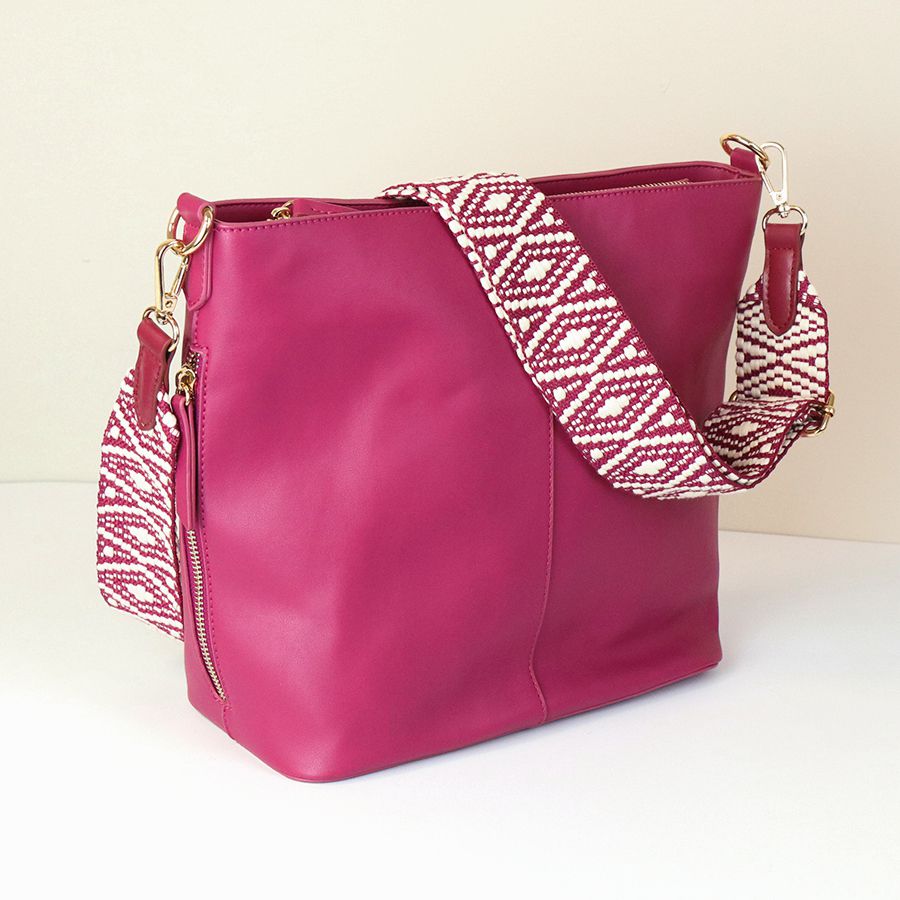 81490 Berry Vegan Leather shoulder bag with diamond strap