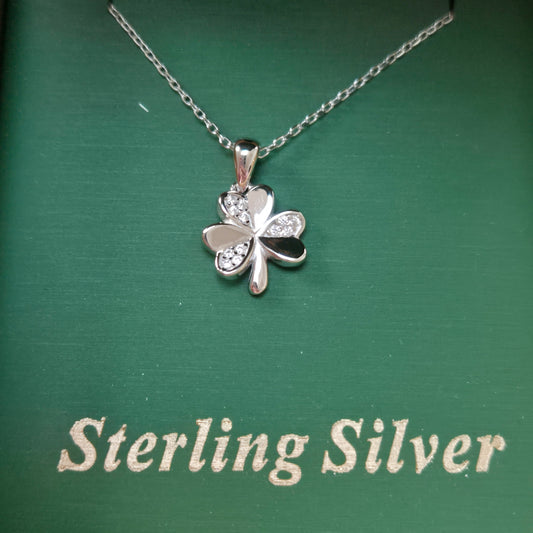 Silver Shamrock stone Pendant CS327