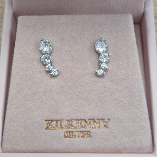 SILVER 3 STONE CRYSTAL STUD EARRING E2000