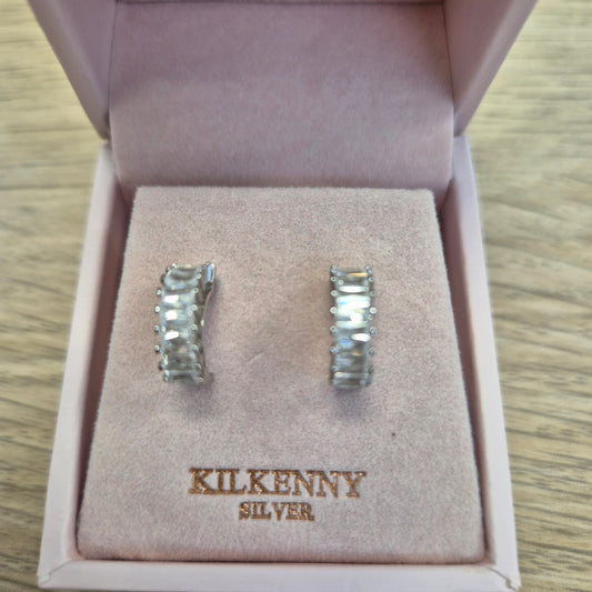 CRYSTAL SMALL HOOP EARRING E1995