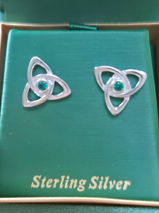 CELTIC TRINITY STUD EARRINGS WITH EMERALD