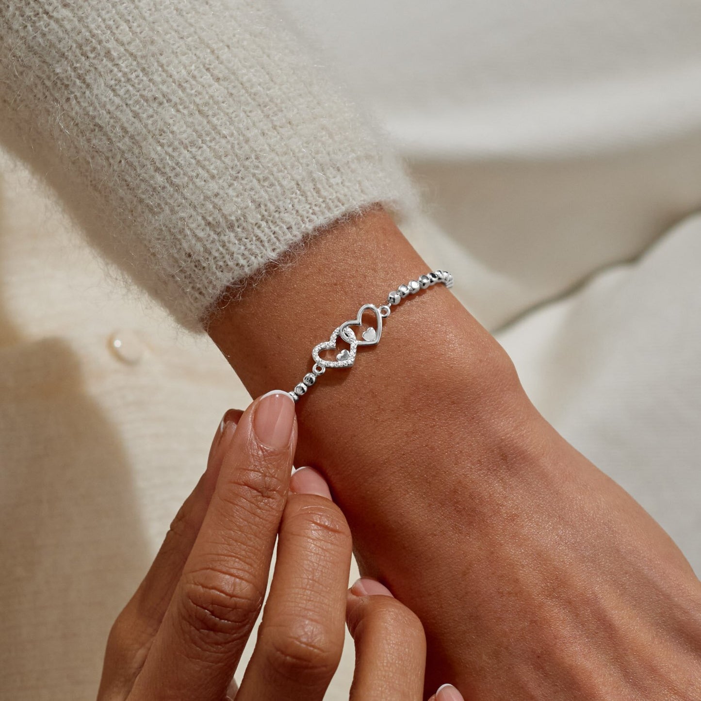 Forever Yours 'Happy Birthday Amazing Auntie' Bracelet