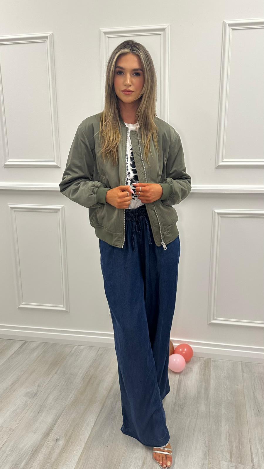 Behati Bomber Jacket dusted khaki