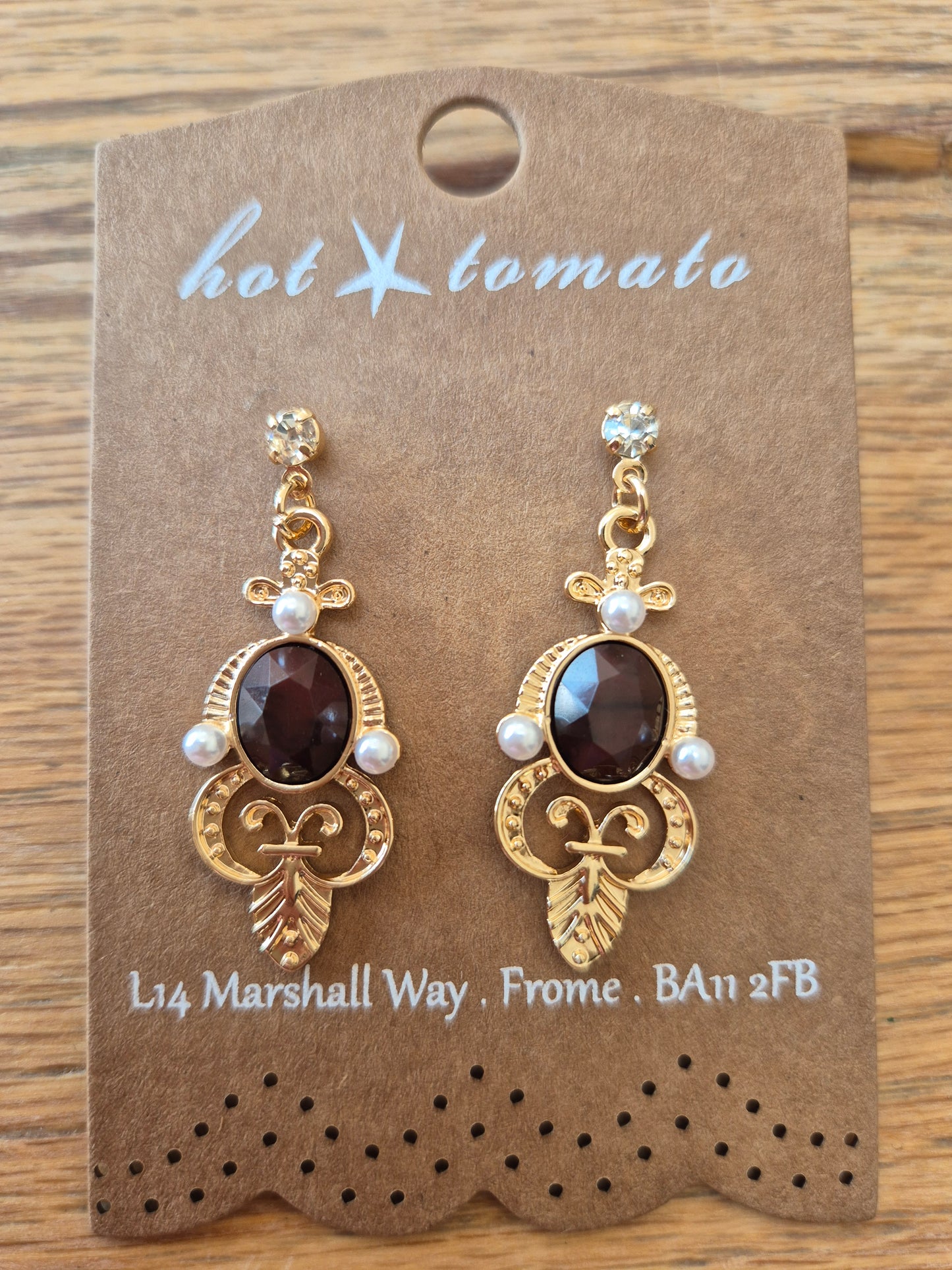 Baby Baroque Drops - Old Gold / Faux Pearl & Jet Earrings