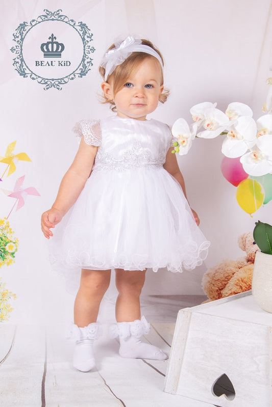 White and silver dimonte short gown 123045