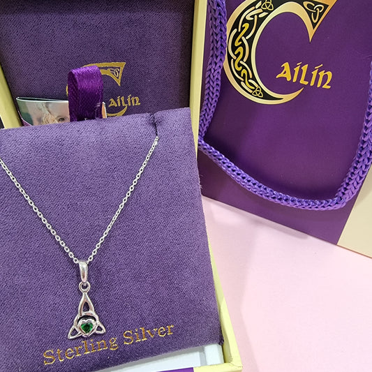 Green heart trinity pendant P314121EM