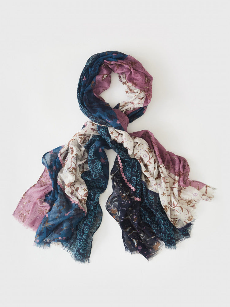 MARGOT PRINTED MODAL SCARF
BLUE MULTI