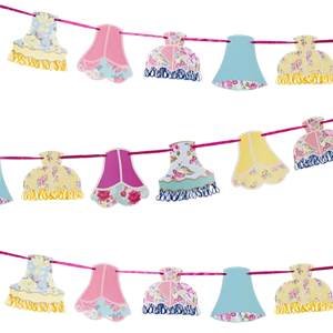 Truly Scrumptious Lampshade Garland