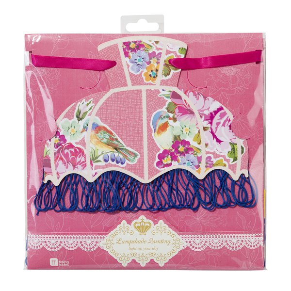 Truly Scrumptious Lampshade Garland