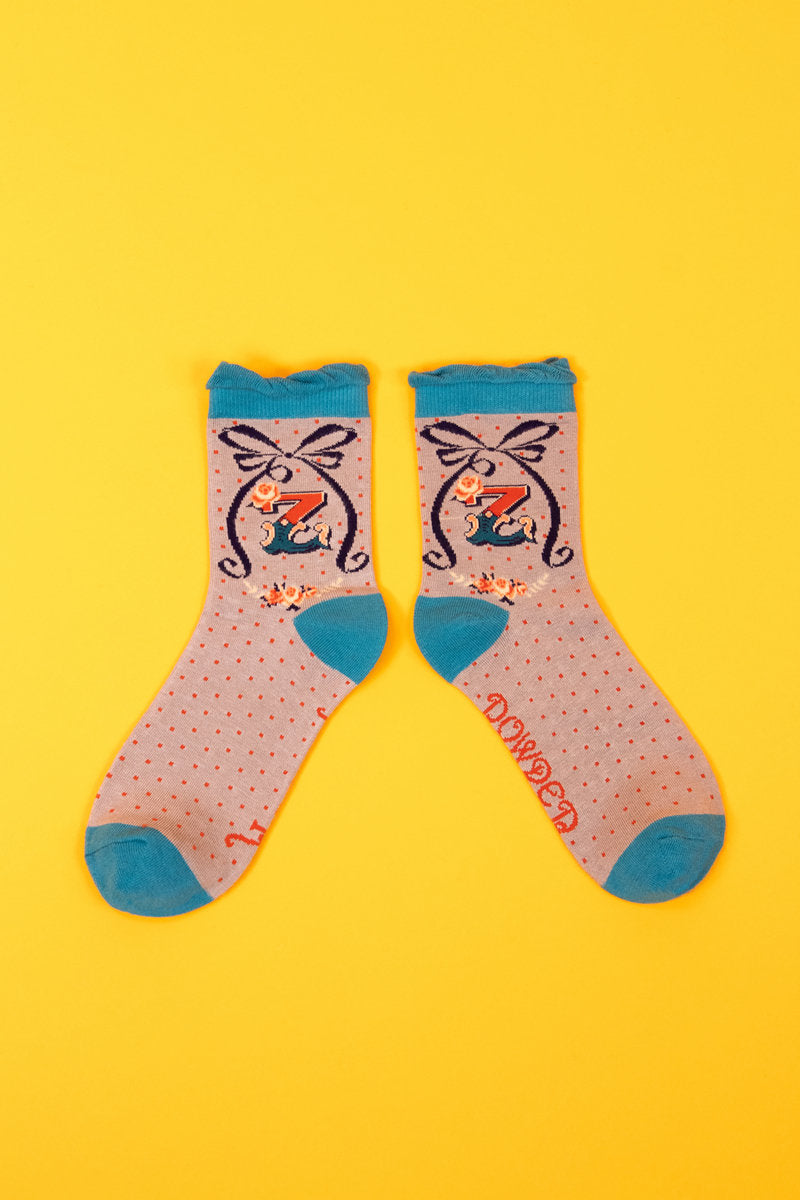A-Z Ankle Socks