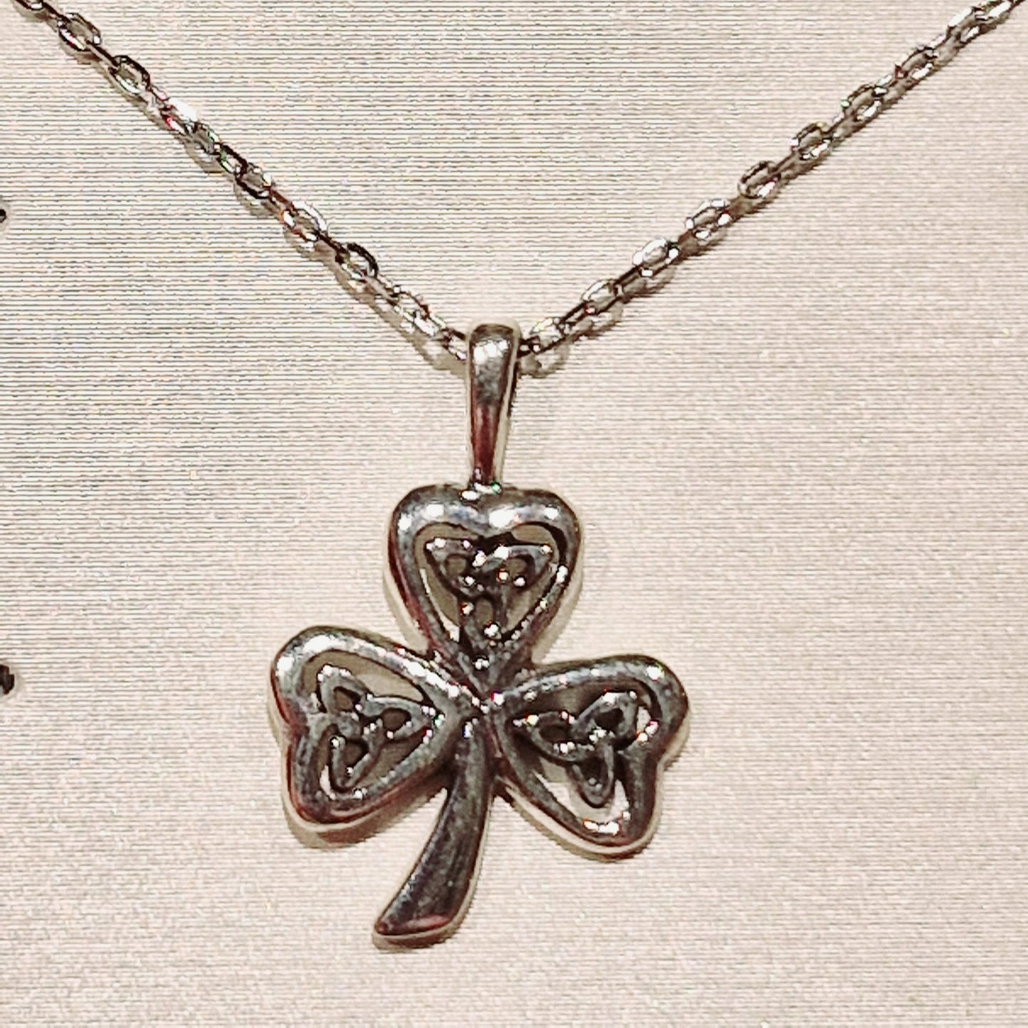 Celtic cut out shamrock Ks1025