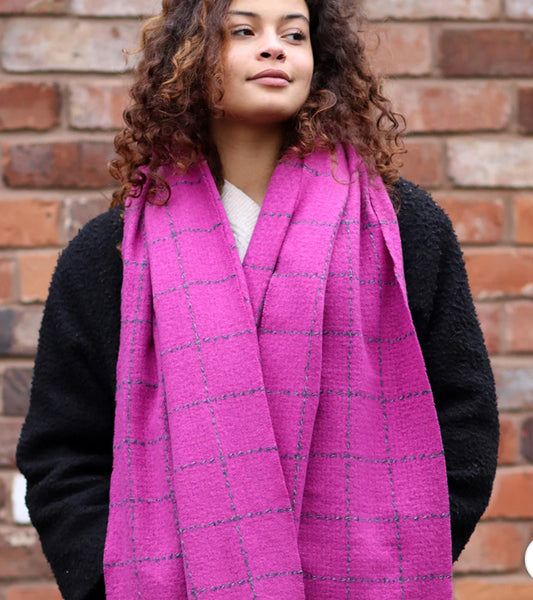 52787 POM MAGENTA PINK RUNNING STITCH CHECK SCARF