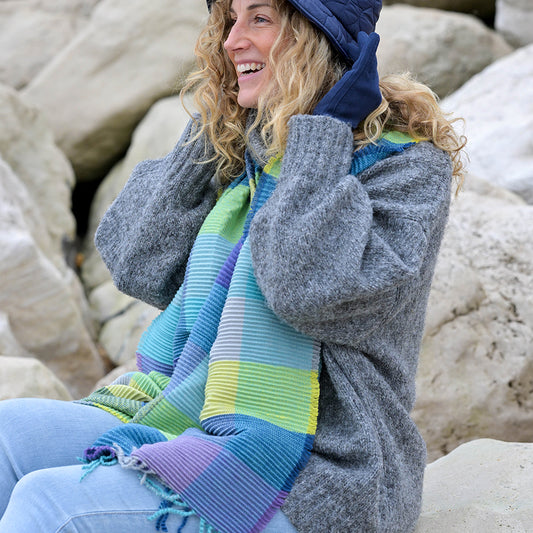 Blue and green mix crinkle check scarf