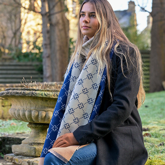 Navy mix quatrefoil repeat jacquard scarf