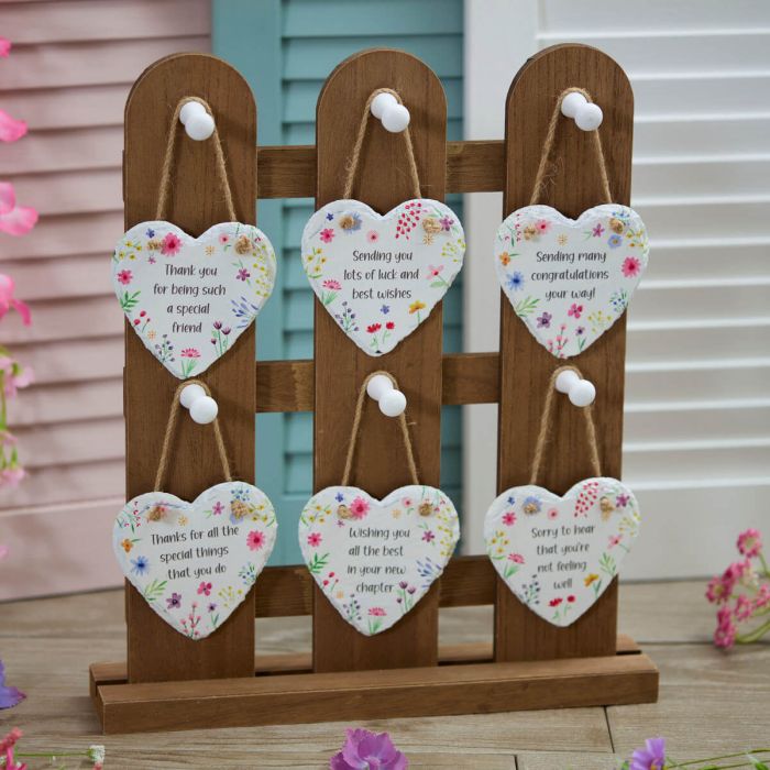 PRETTY FLORAL SLATE HEART HANGER assorted