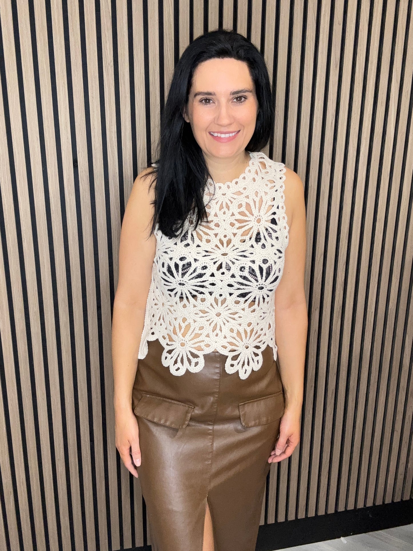 Holly crochet scallop top cream
