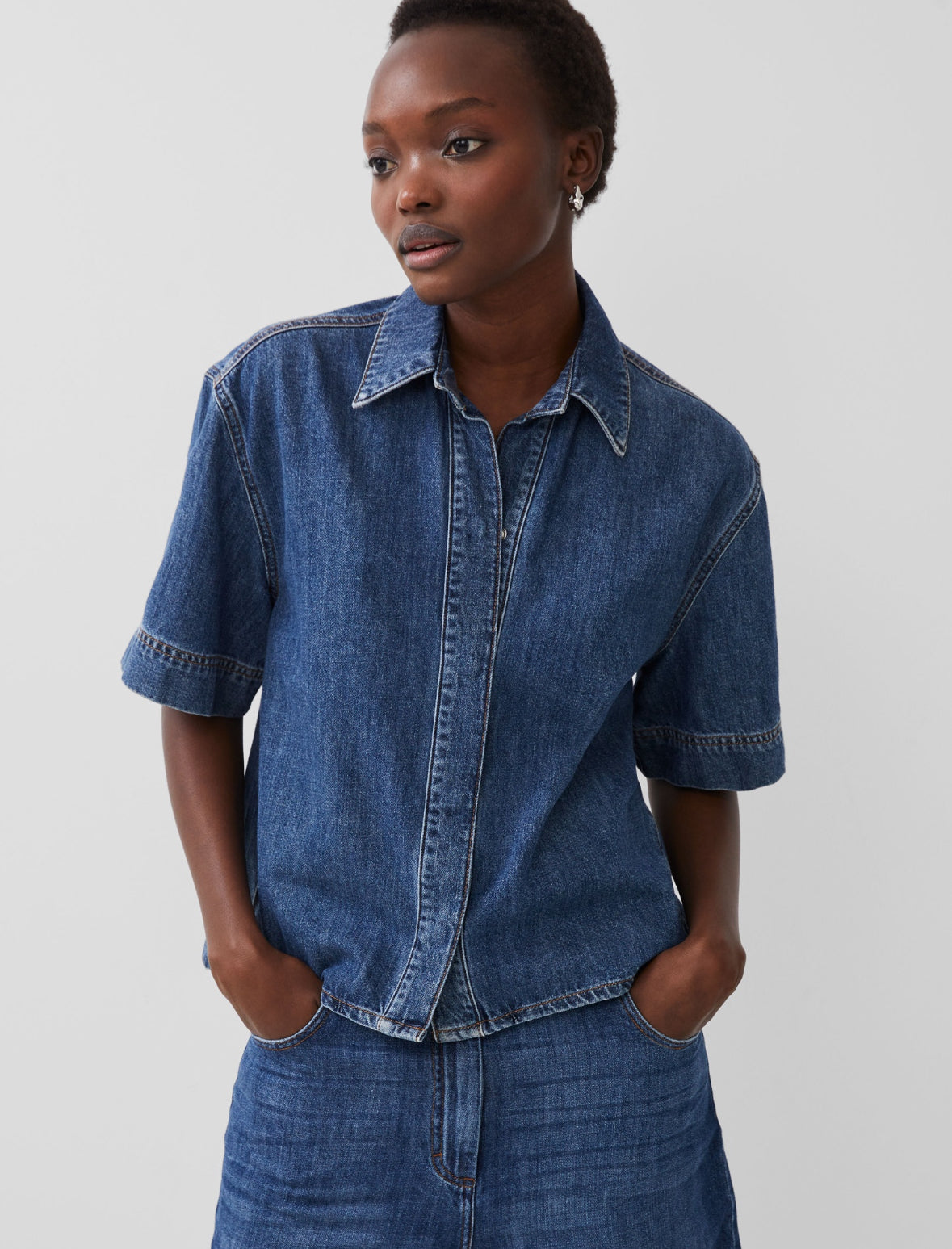 72NZD Finley Denim Short Sleeve Shirt