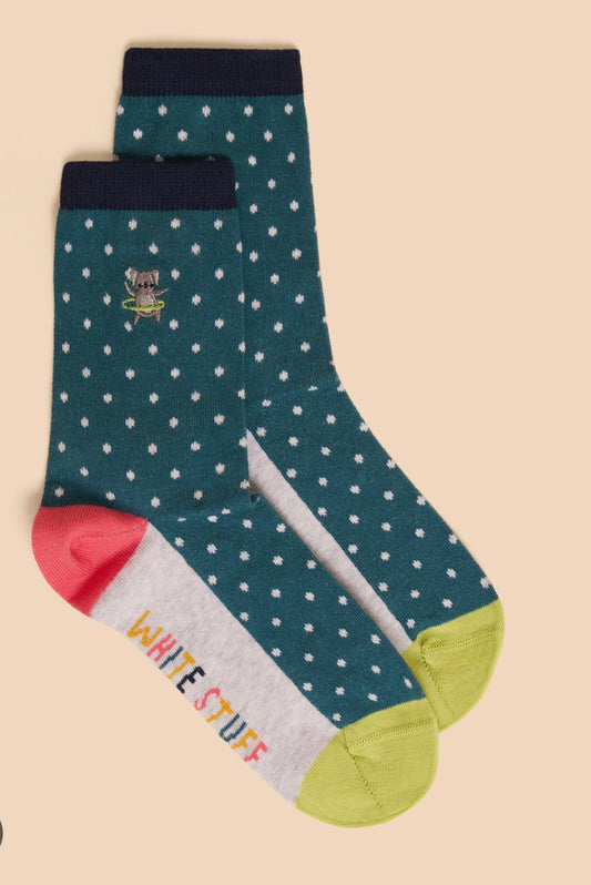 EMBROIDERED KOALA ANKLE SOCK  IN TEAL MULTI