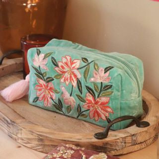 81461 Turquoise velvet embroidered lily make-up bag