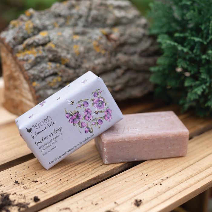 PATCHOULI AND VANILLA MUSK' GARDENER'S SOAP