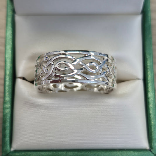 Celtic Ring with wide band detail R226