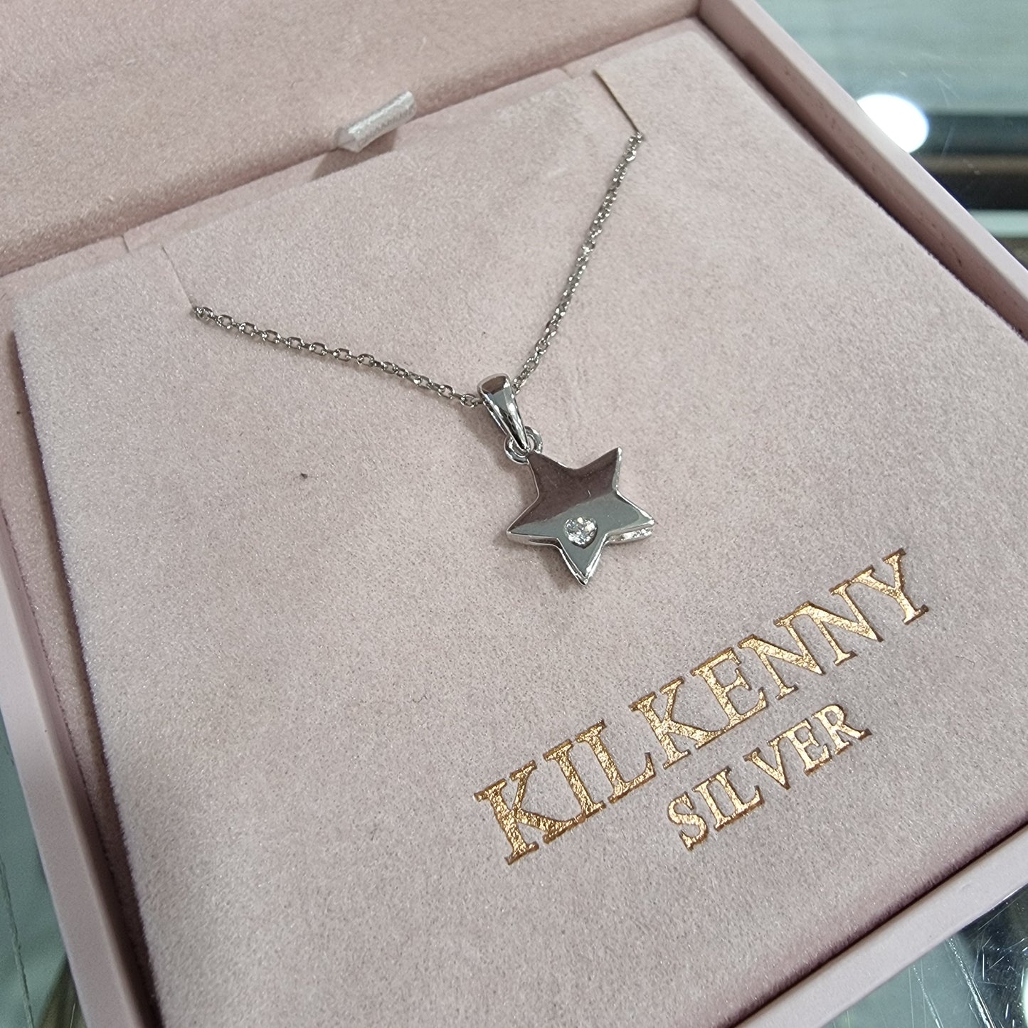 Star with diamonte silver pendant