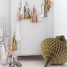 Christmas Metallic Tassel Garland