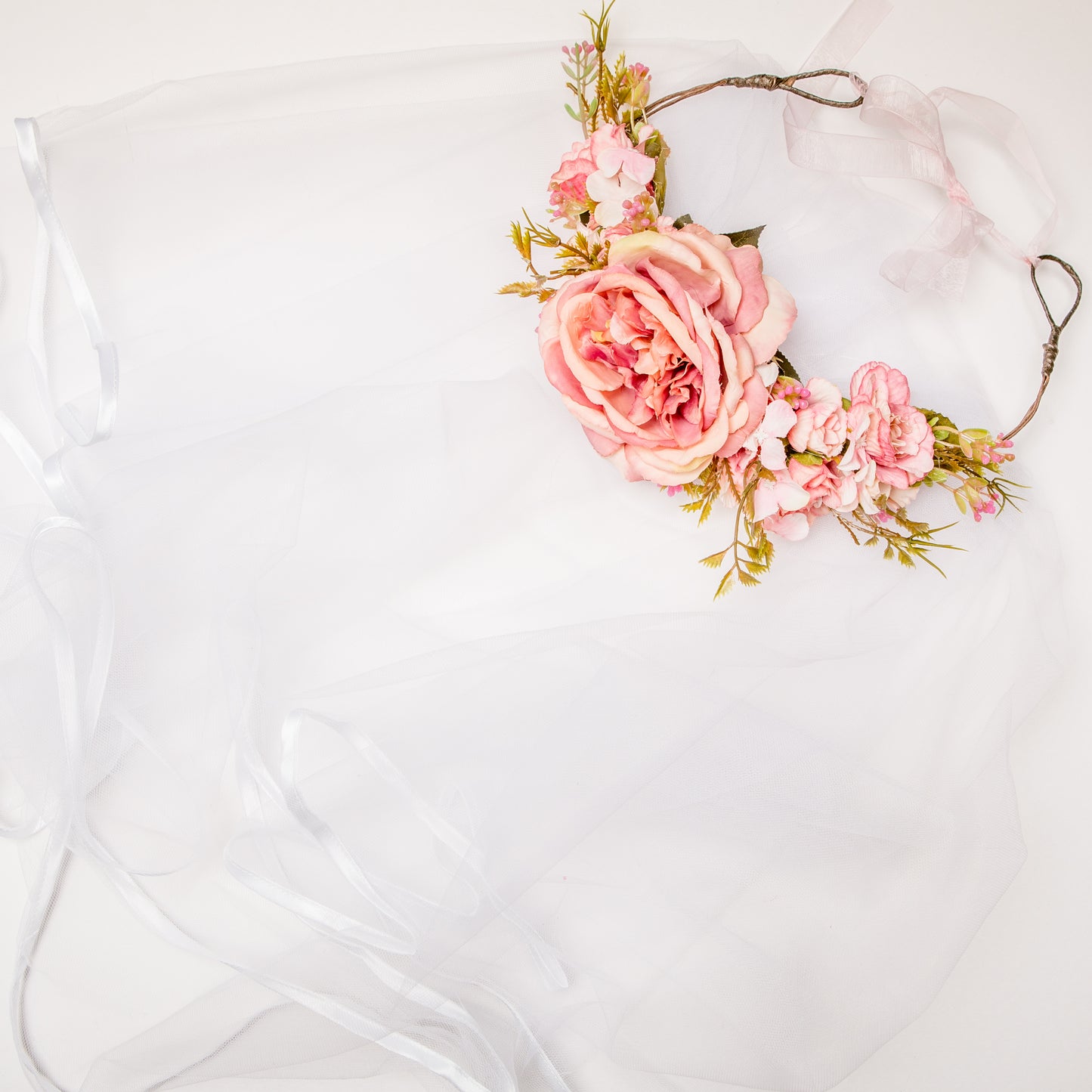 Bride Floral veil - Boho Hen Party gold